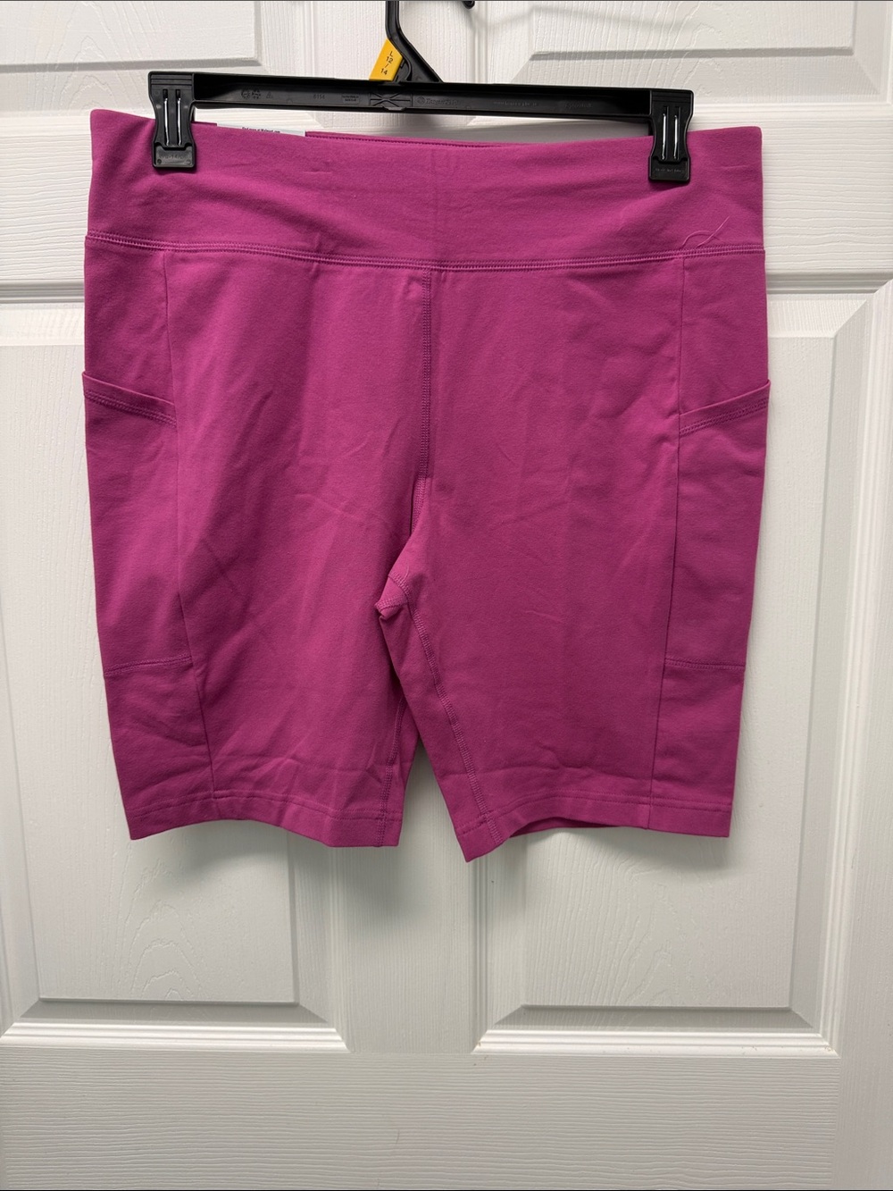 Women's Active Bike Shorts with pockets - Magenta